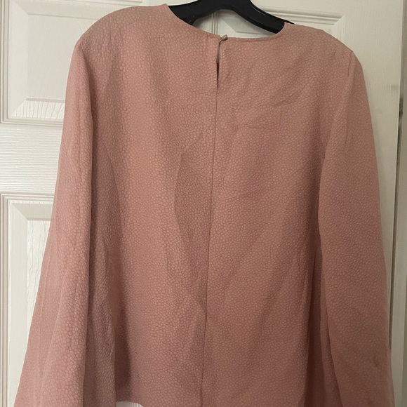 BCBGMaxAzria Tops - Bcbg top